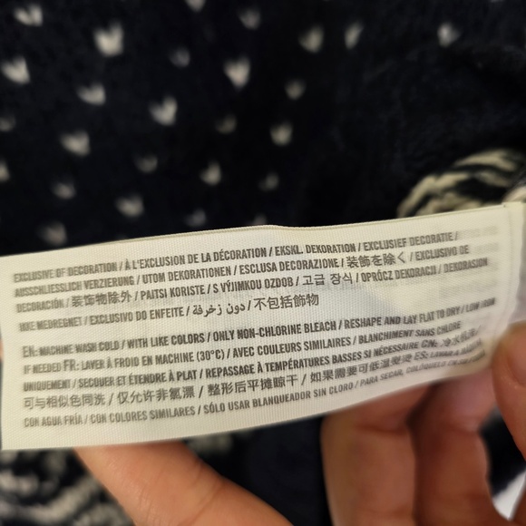 Abercrombie & Fitch Women's Holiday Sweater XS‎ - Picture 5 of 6